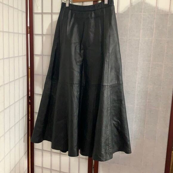 LEATHER‎ LONG SWING SKIRT SIZE 8 - Picture 2 of 9